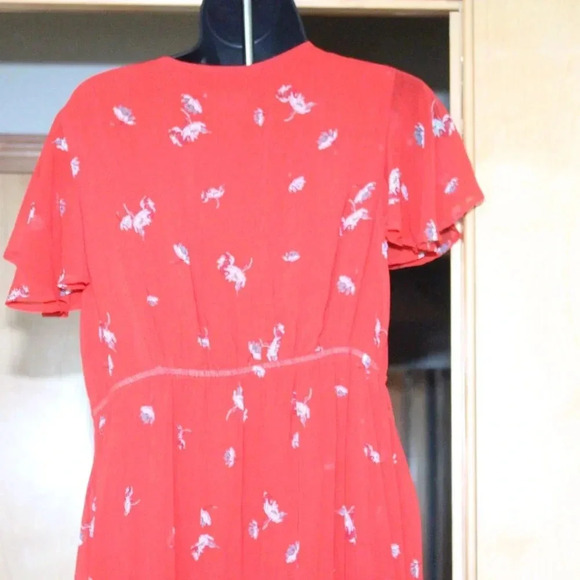 Line and Dot - Picture 6 of 9